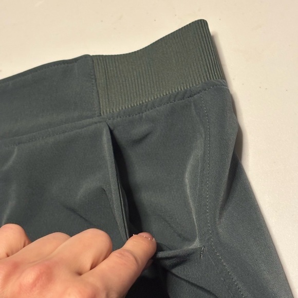 32 Cool Women’s Skort - Picture 5 of 10